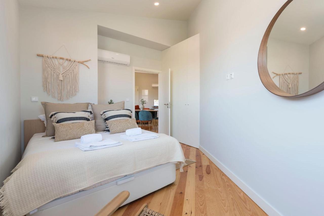 Central Superb Flat W/ Ac & Balcony By Lovelystay OOporto Extérieur photo